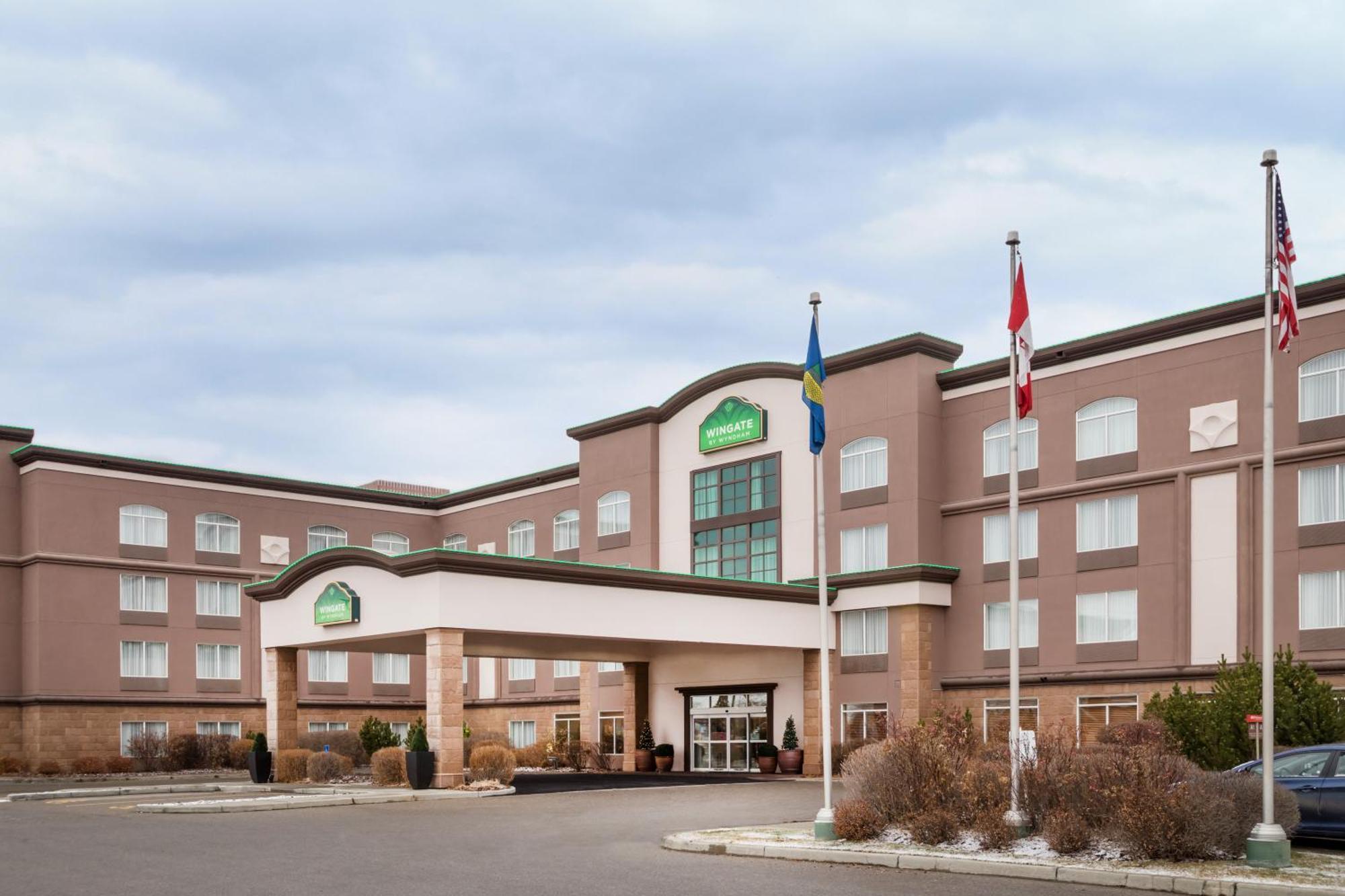 מלון Wingate By Wyndham Calgary South מראה חיצוני תמונה